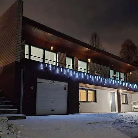 Santa's Choice For Aurora Hunters , Sauna And Jacuzzi Vakantiehuis Rovaniemi