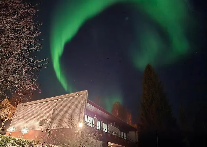 Santa's Choice For Aurora Hunters , Sauna And Jacuzzi * Ροβανιέμι